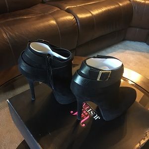 Ankle Boots from Just Fab in Great condition never worn color Black size 7.5